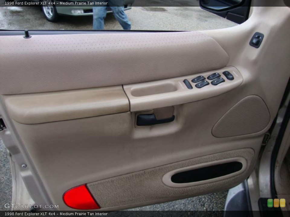 Medium Prairie Tan Interior Door Panel for the 1998 Ford Explorer XLT 4x4 #43370416