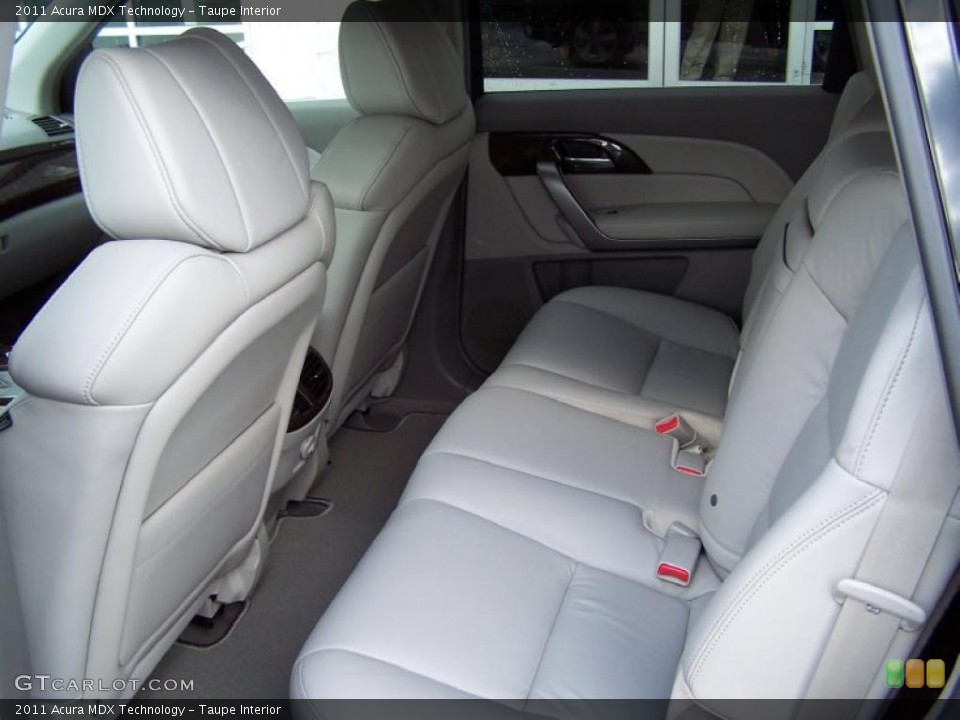 Taupe Interior Photo for the 2011 Acura MDX Technology #43371040