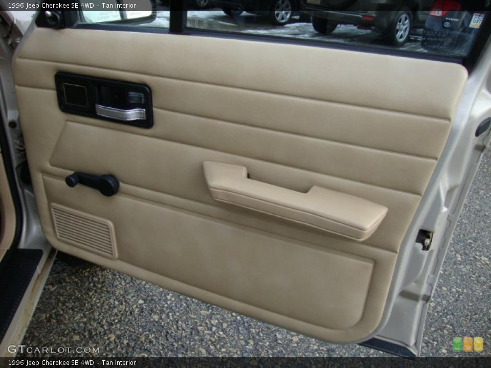 Tan Interior Door Panel for the 1996 Jeep Cherokee SE 4WD #43371116
