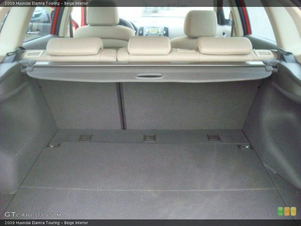 Beige Interior Trunk for the 2009 Hyundai Elantra Touring #43371152