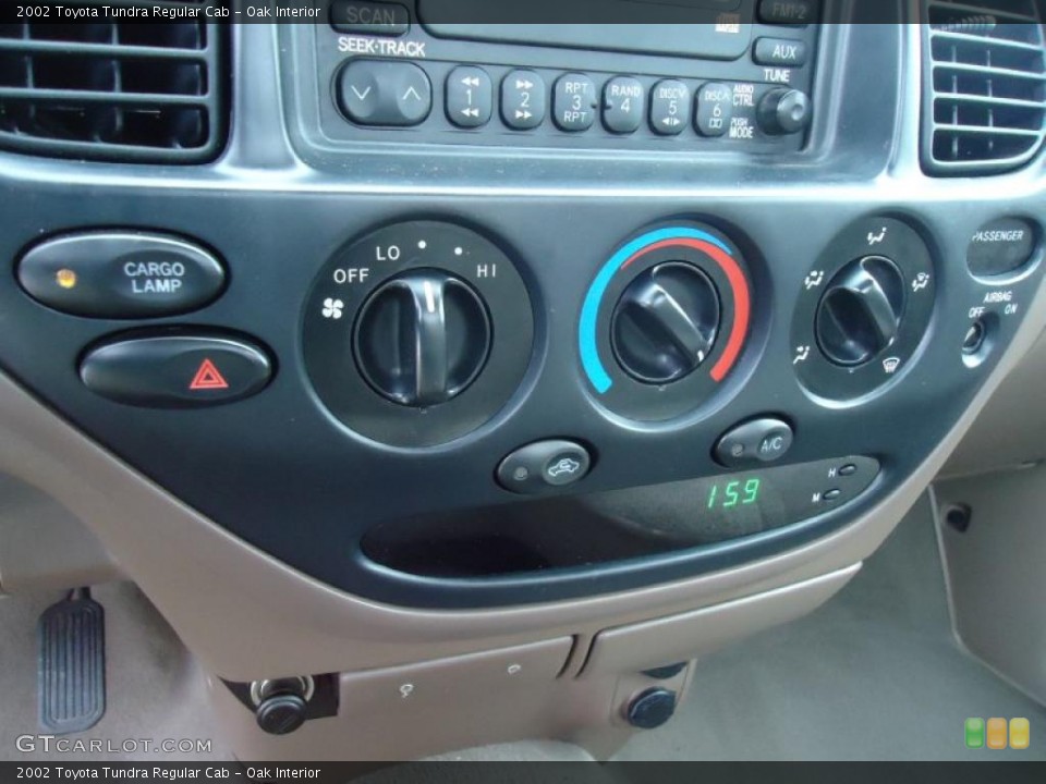 Oak Interior Controls for the 2002 Toyota Tundra Regular Cab #43371220