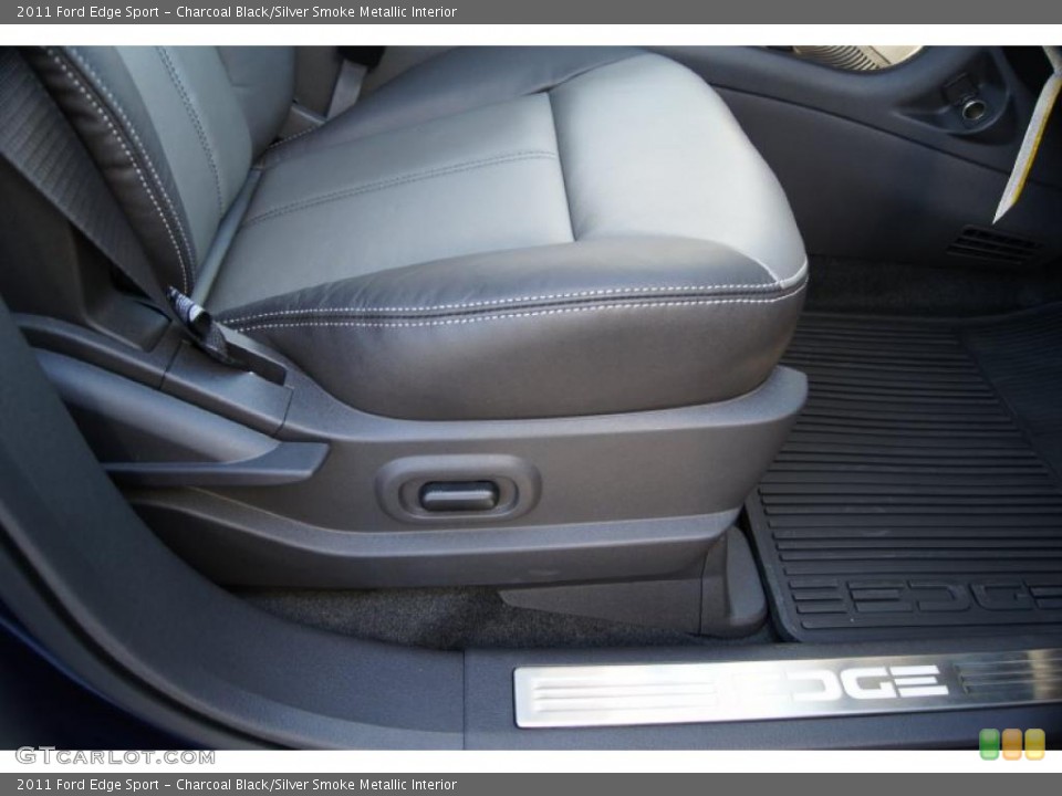 Charcoal Black/Silver Smoke Metallic Interior Photo for the 2011 Ford Edge Sport #43379757
