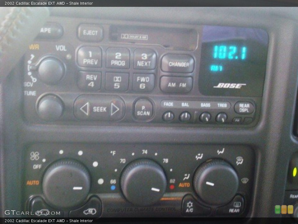 Shale Interior Controls for the 2002 Cadillac Escalade EXT AWD #43382727
