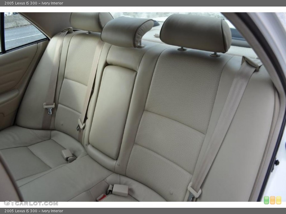 Ivory Interior Photo for the 2005 Lexus IS 300 #43385716