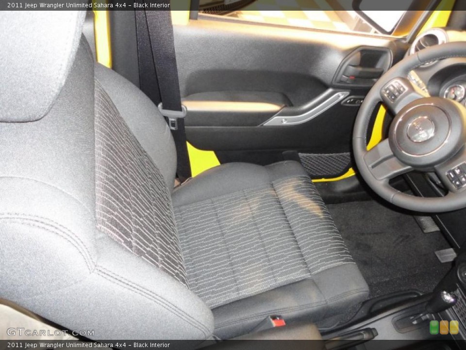 Black Interior Photo for the 2011 Jeep Wrangler Unlimited Sahara 4x4 #43389028