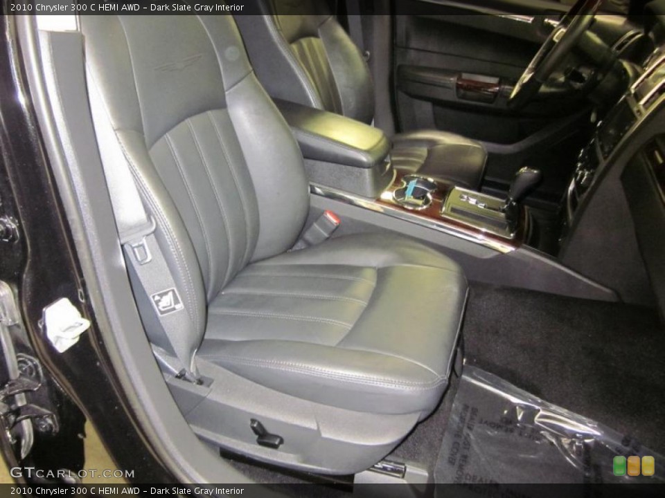 Dark Slate Gray Interior Photo for the 2010 Chrysler 300 C HEMI AWD #43389759