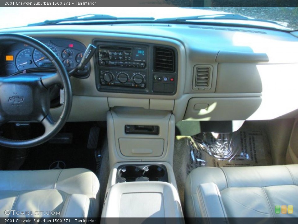 Tan Interior Dashboard for the 2001 Chevrolet Suburban 1500 Z71 #43389859
