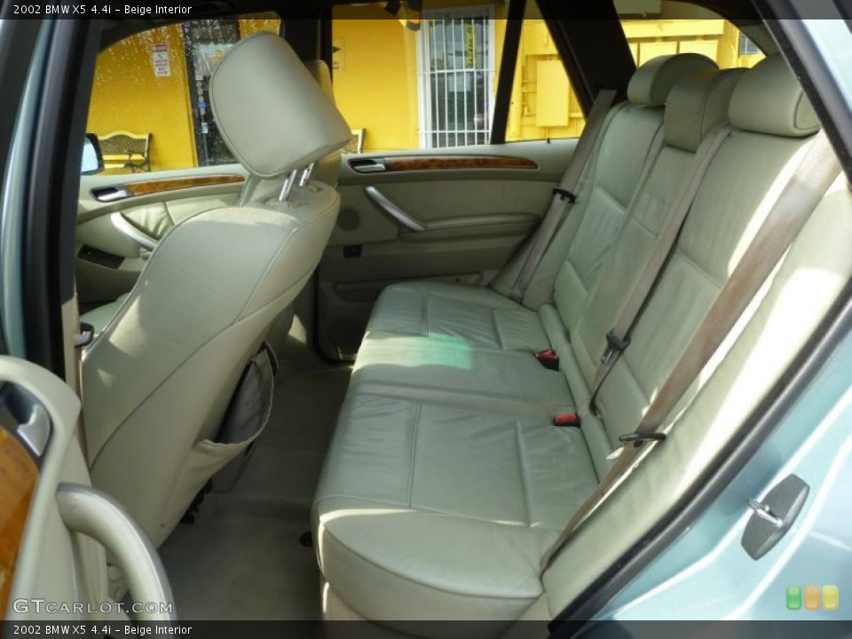 Beige Interior Photo for the 2002 BMW X5 4.4i #43393312