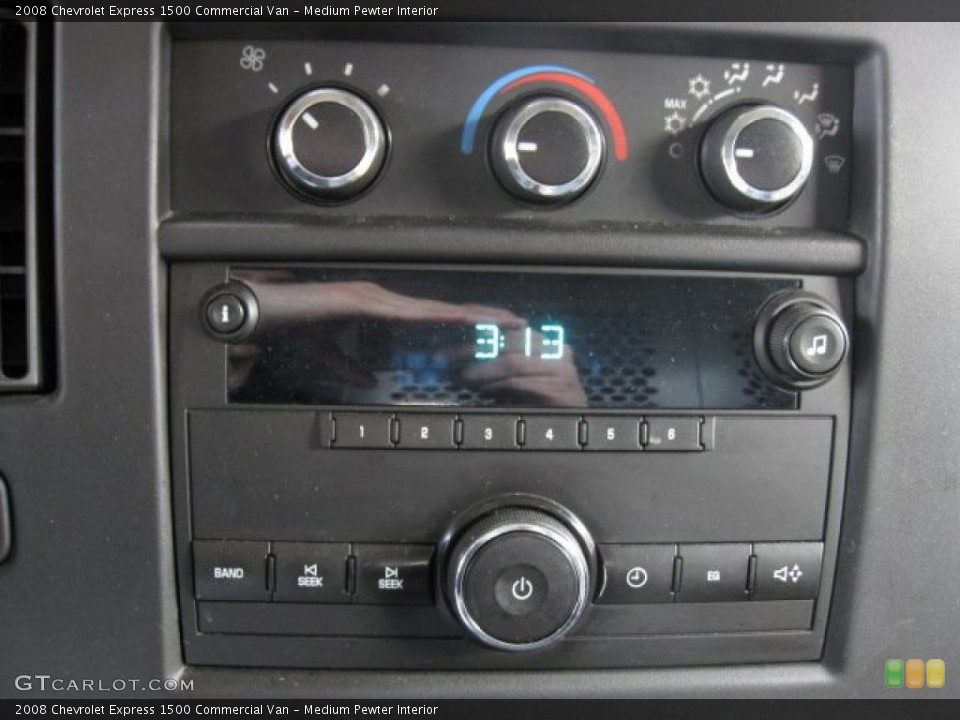 Medium Pewter Interior Controls for the 2008 Chevrolet Express 1500 Commercial Van #43397220