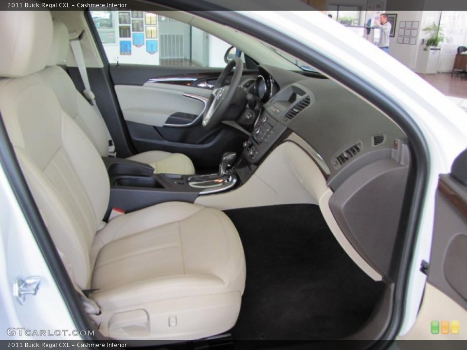 Cashmere Interior Photo for the 2011 Buick Regal CXL #43407244