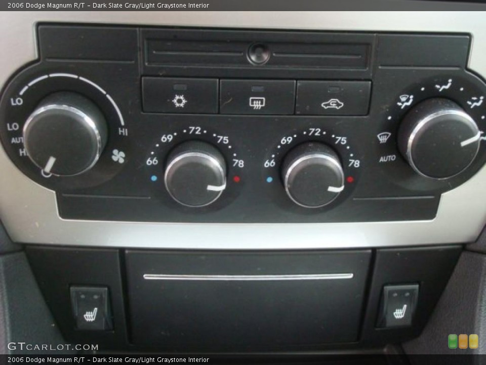 Dark Slate Gray/Light Graystone Interior Controls for the 2006 Dodge Magnum R/T #43410004