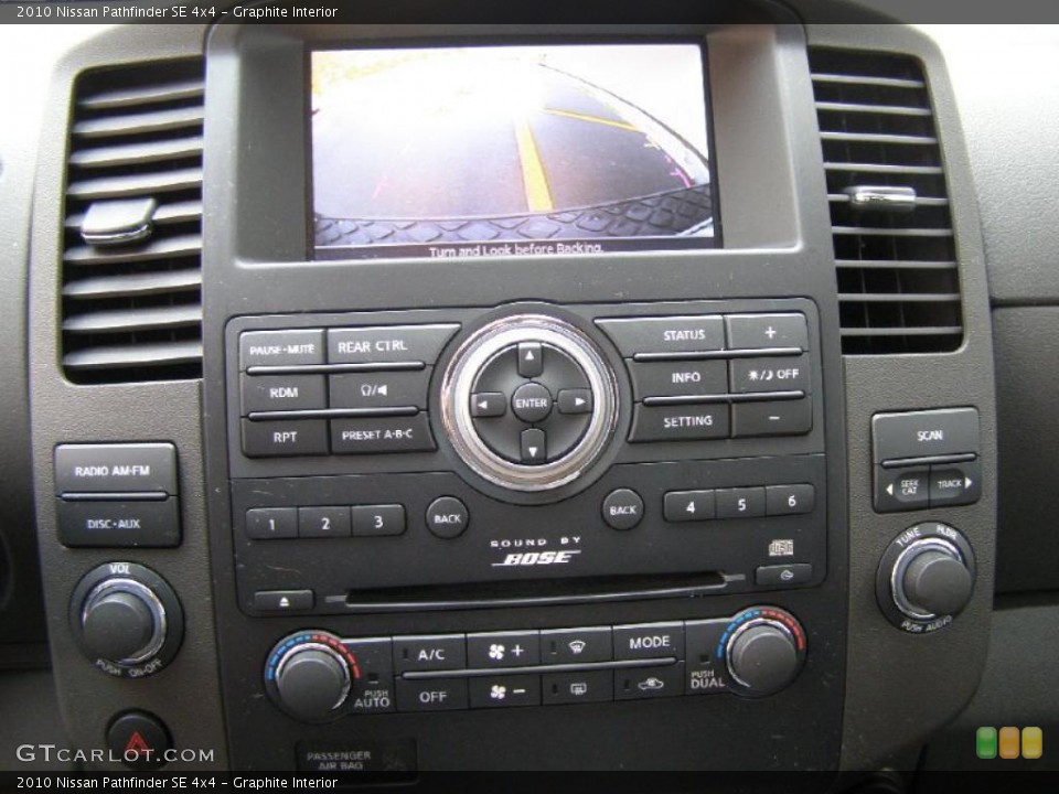 Graphite Interior Controls for the 2010 Nissan Pathfinder SE 4x4 #43430945