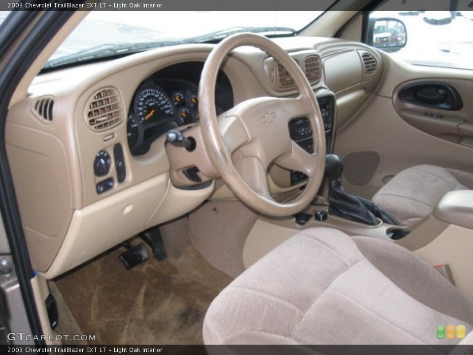 Light Oak Interior Photo for the 2003 Chevrolet TrailBlazer EXT LT #43434199