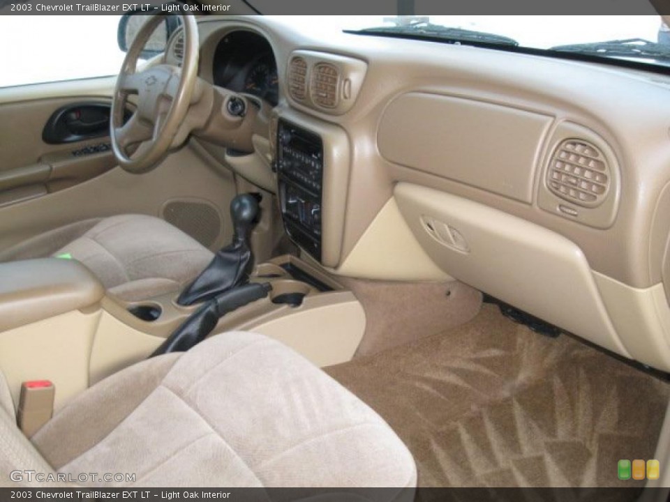 Light Oak Interior Dashboard for the 2003 Chevrolet TrailBlazer EXT LT #43434363