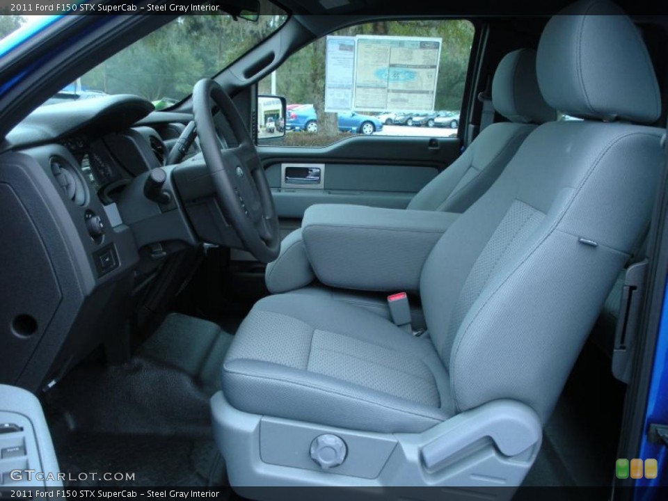 Steel Gray Interior Photo for the 2011 Ford F150 STX SuperCab #43435331