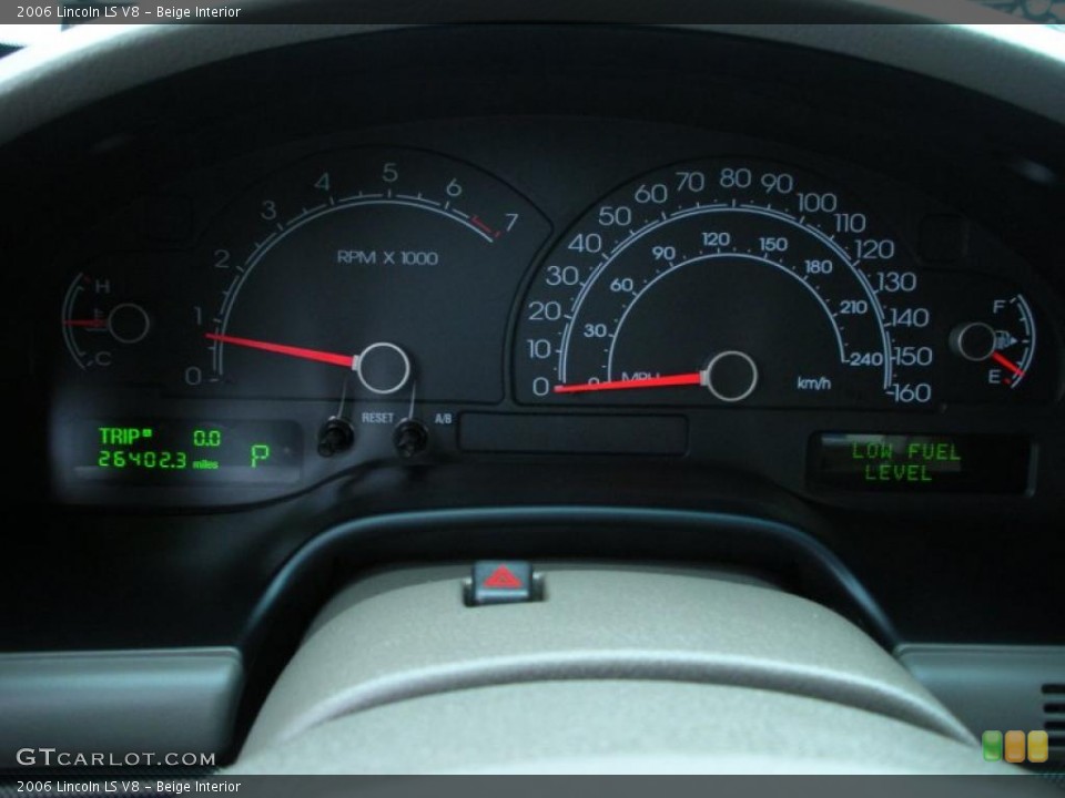 Beige Interior Gauges for the 2006 Lincoln LS V8 #43437375