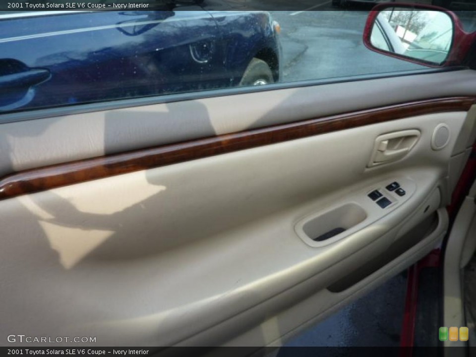 Ivory Interior Door Panel for the 2001 Toyota Solara SLE V6 Coupe #43439234
