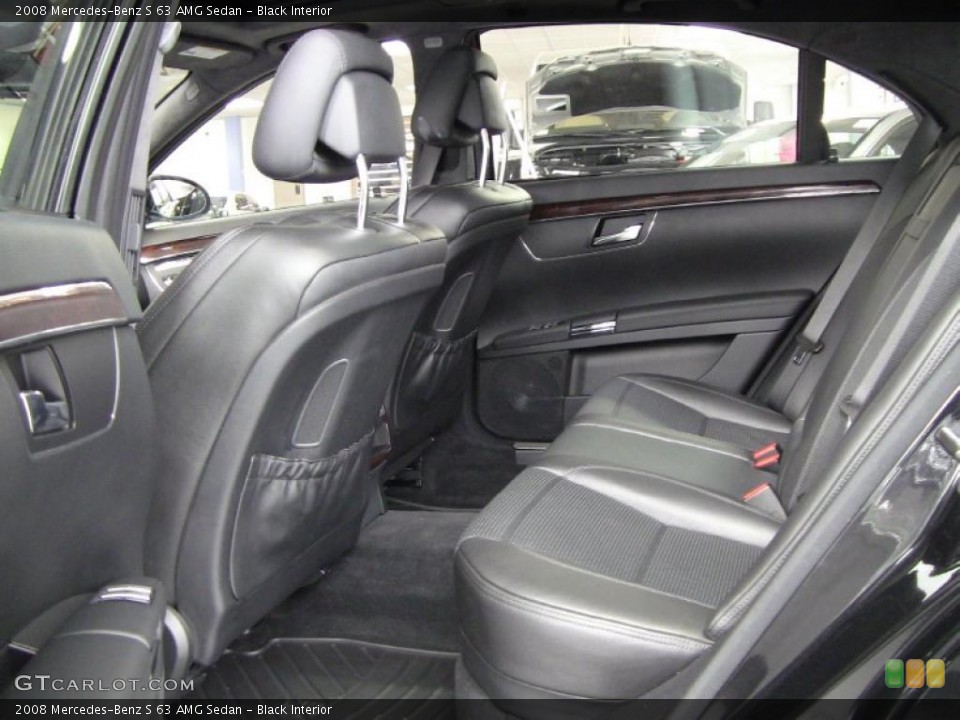 Black Interior Photo for the 2008 Mercedes-Benz S 63 AMG Sedan #43444100