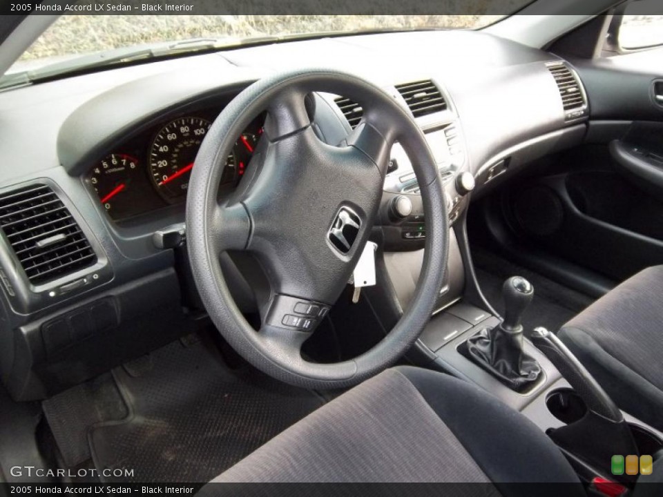 Black Interior Photo for the 2005 Honda Accord LX Sedan #43476110