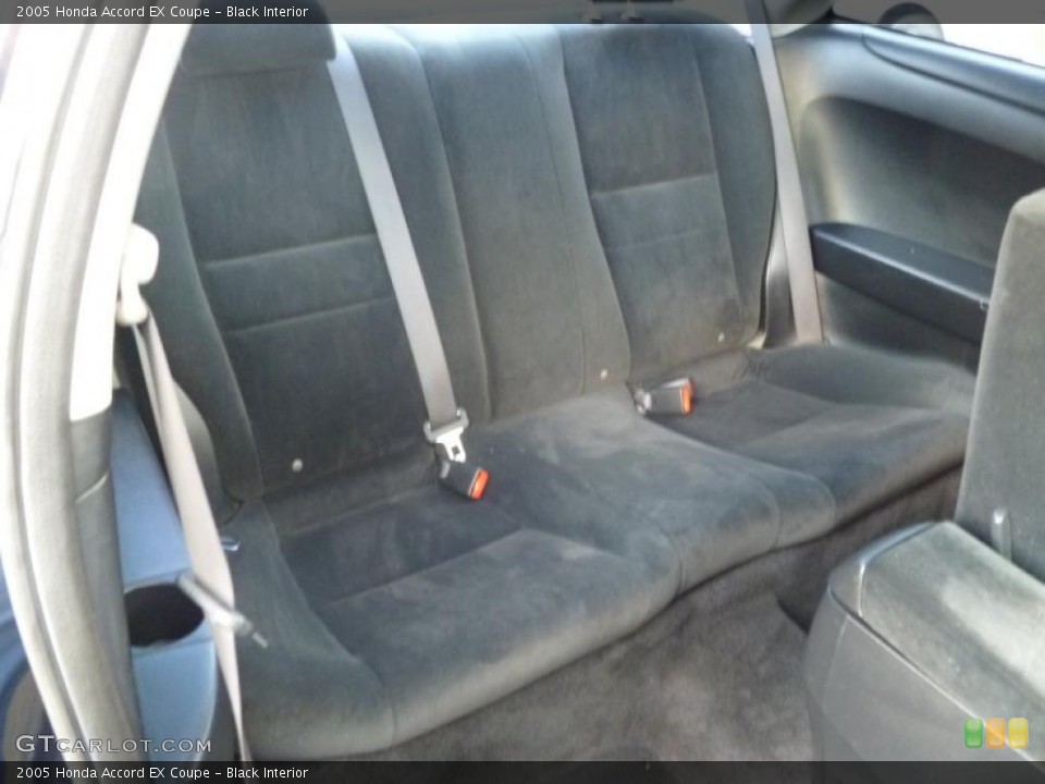Black Interior Photo for the 2005 Honda Accord EX Coupe #43491717