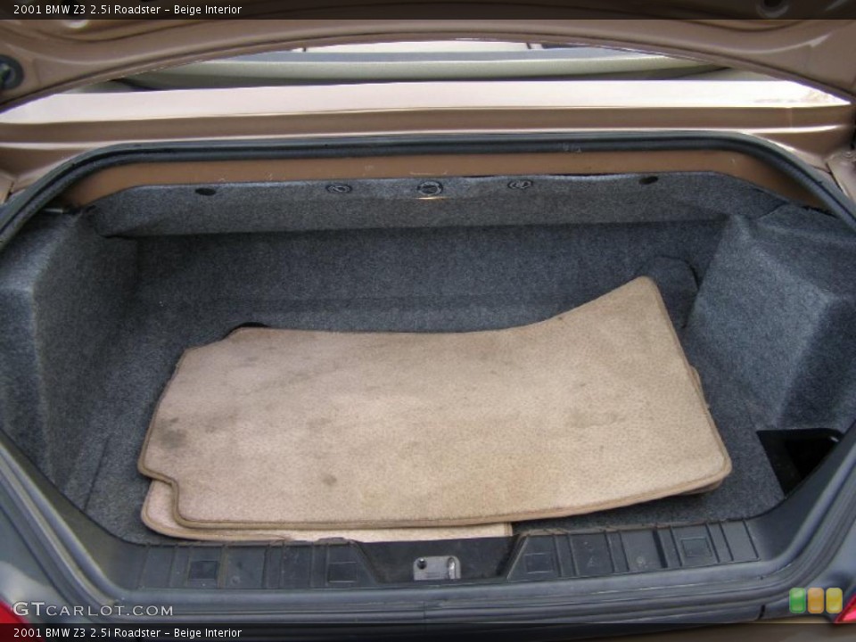 Beige Interior Trunk for the 2001 BMW Z3 2.5i Roadster #43509488