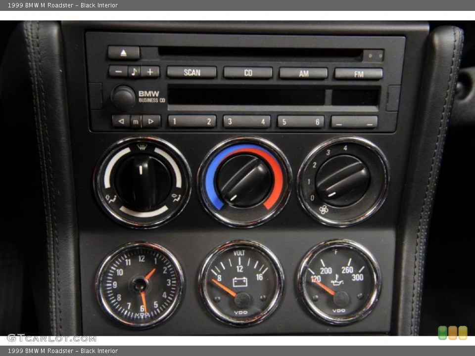 Black Interior Controls for the 1999 BMW M Roadster #43511410