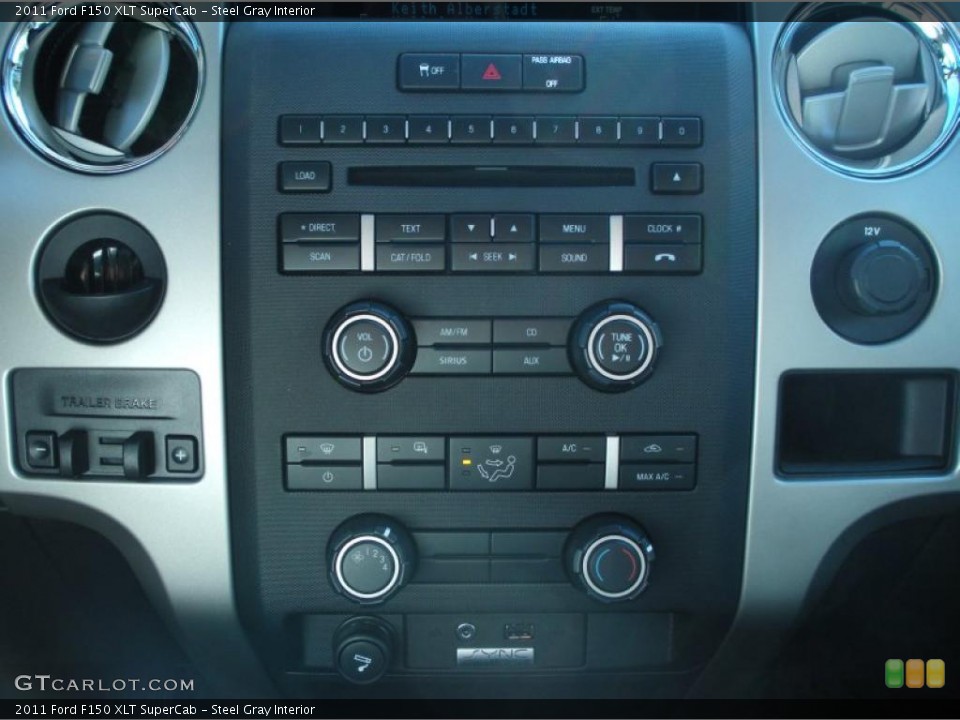 Steel Gray Interior Controls for the 2011 Ford F150 XLT SuperCab #43517643