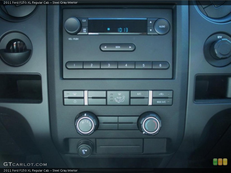 Steel Gray Interior Controls for the 2011 Ford F150 XL Regular Cab #43519347