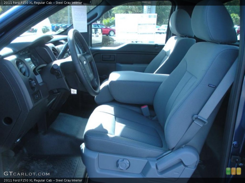 Steel Gray Interior Photo for the 2011 Ford F150 XL Regular Cab #43519515