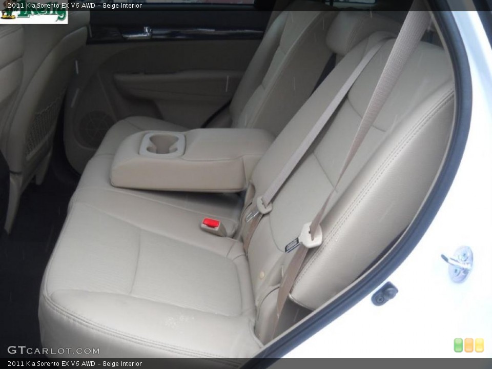 Beige Interior Photo for the 2011 Kia Sorento EX V6 AWD #43523891