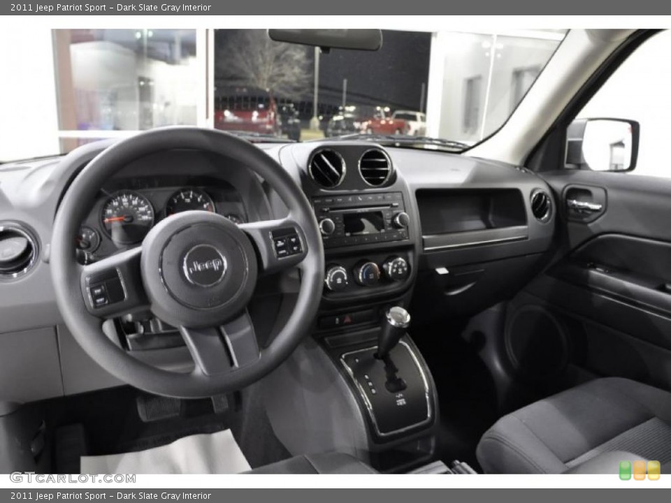 Dark Slate Gray Interior Photo for the 2011 Jeep Patriot Sport #43529143