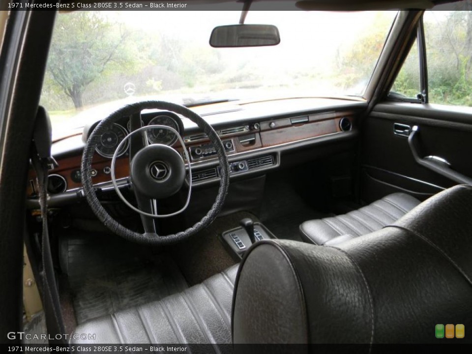 Black 1971 Mercedes-Benz S Class Interiors