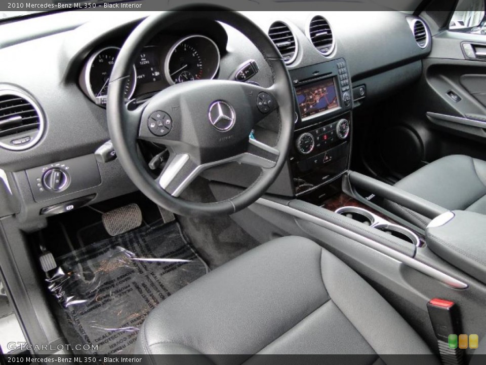 Black Interior Prime Interior for the 2010 Mercedes-Benz ML 350 #43536506