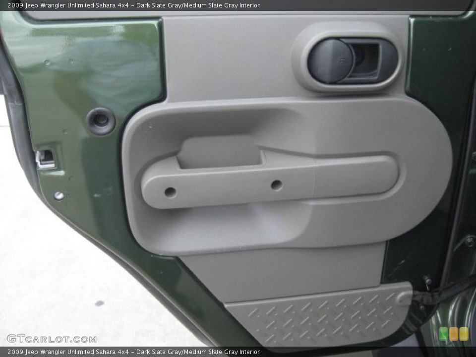 Dark Slate Gray/Medium Slate Gray Interior Door Panel for the 2009 Jeep Wrangler Unlimited Sahara 4x4 #43544312