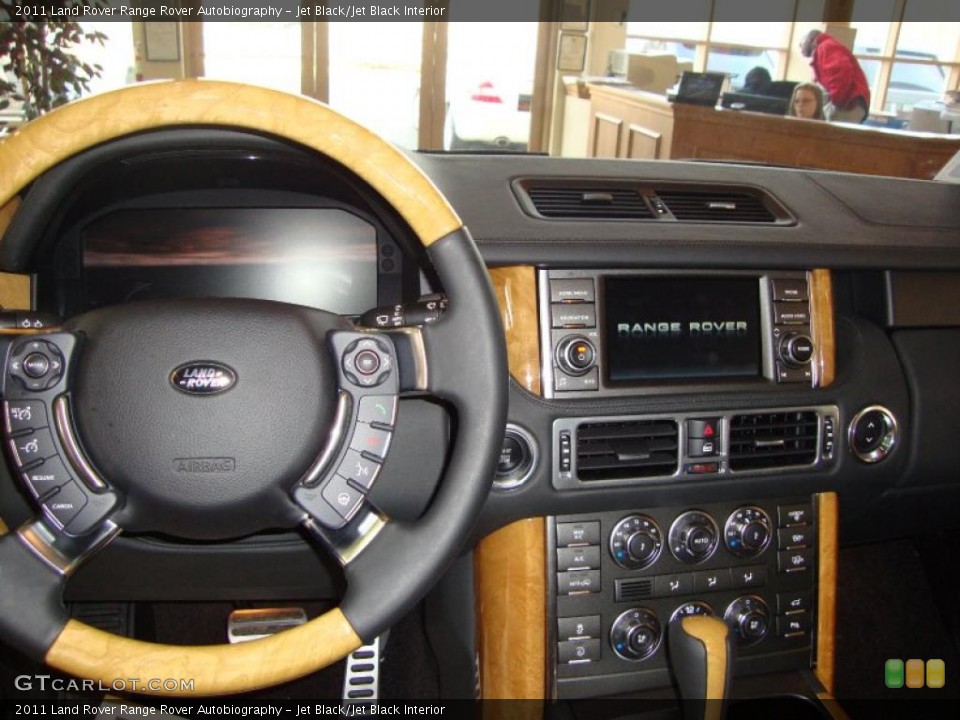 Jet Black/Jet Black Interior Dashboard for the 2011 Land Rover Range Rover Autobiography #43549721