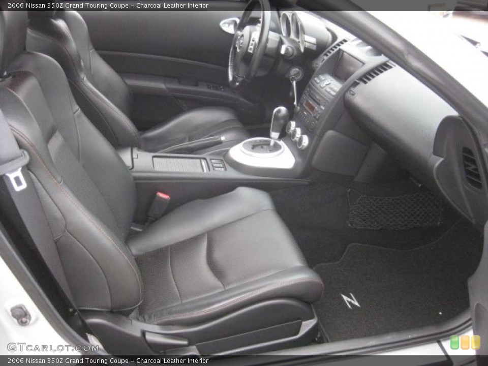 Charcoal Leather Interior Photo for the 2006 Nissan 350Z Grand Touring Coupe #43553248