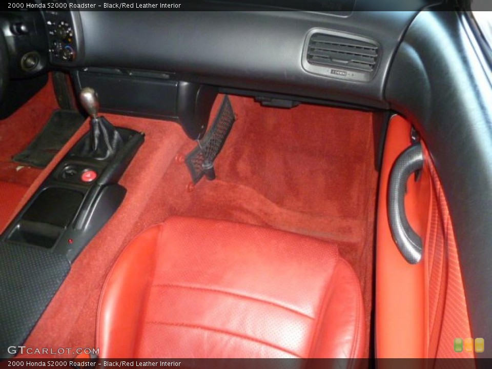Black/Red Leather Interior Photo for the 2000 Honda S2000 Roadster #43562562