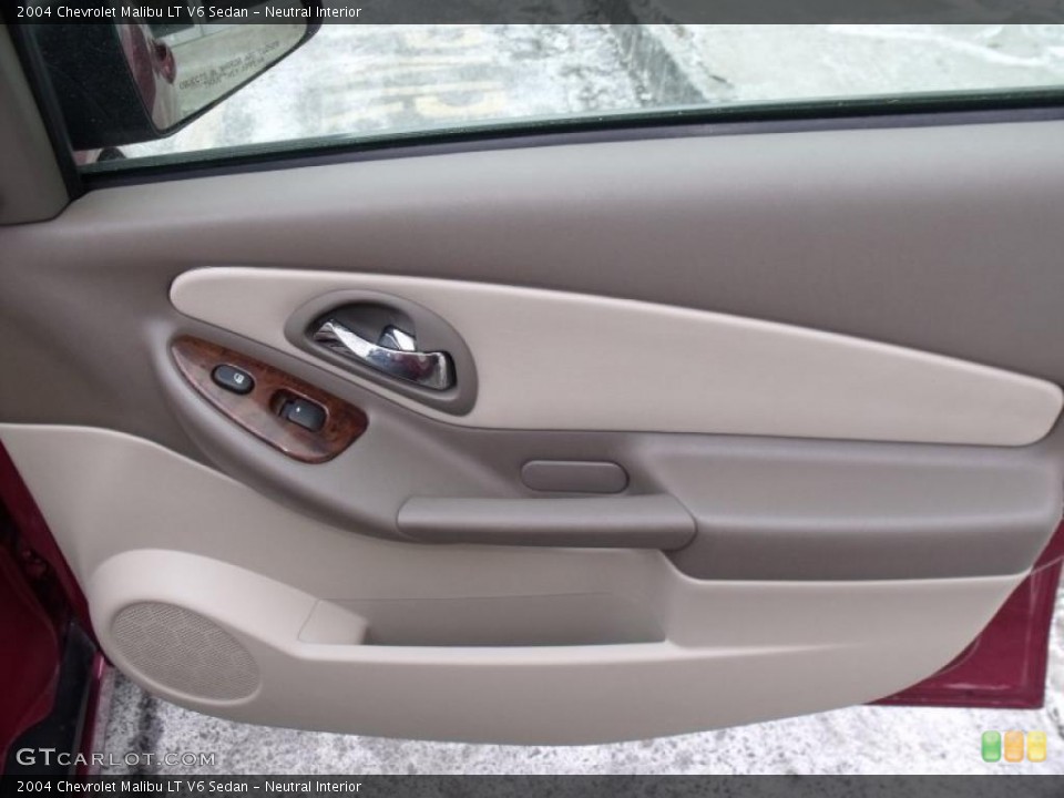 Neutral Interior Door Panel for the 2004 Chevrolet Malibu LT V6 Sedan #43578994