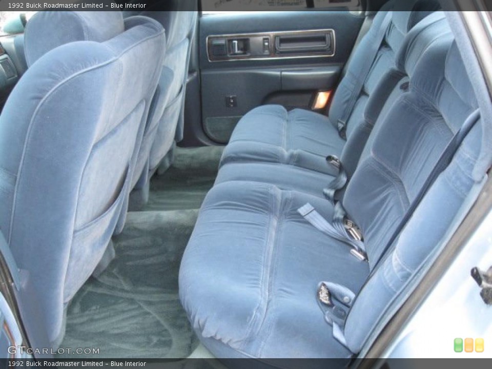 Blue Interior Photo for the 1992 Buick Roadmaster Limited #43579418