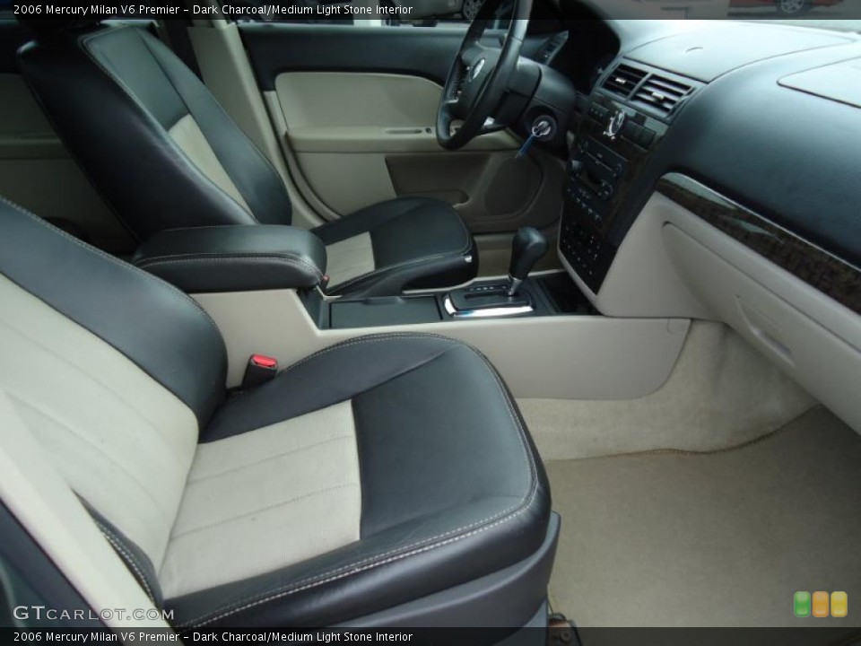 Dark Charcoal/Medium Light Stone Interior Photo for the 2006 Mercury Milan V6 Premier #43589979