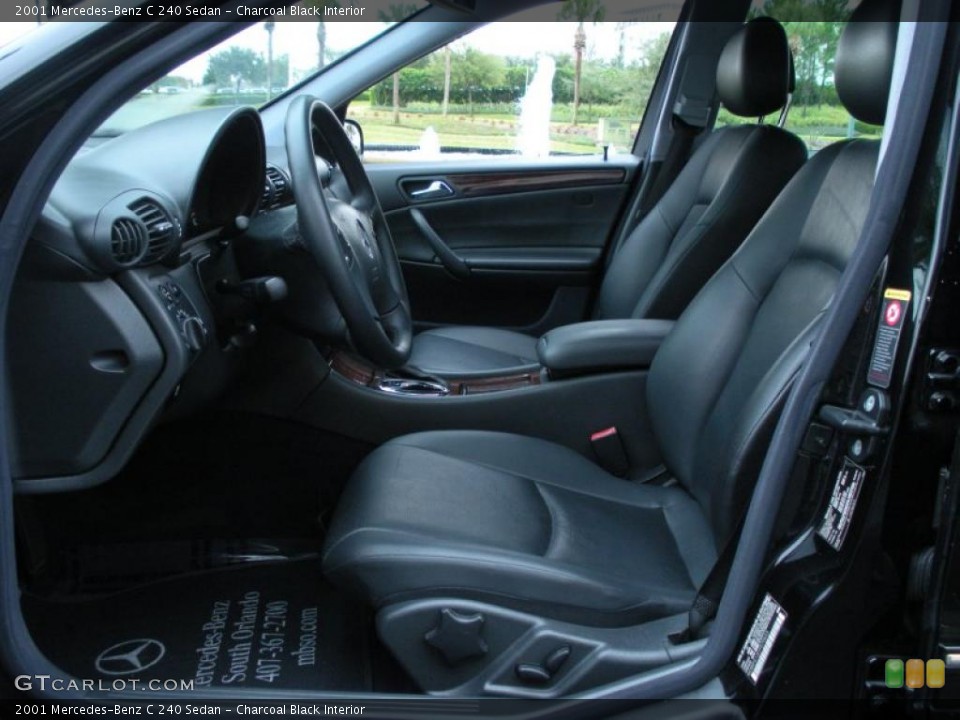 Charcoal Black Interior Photo for the 2001 Mercedes-Benz C 240 Sedan #43608985