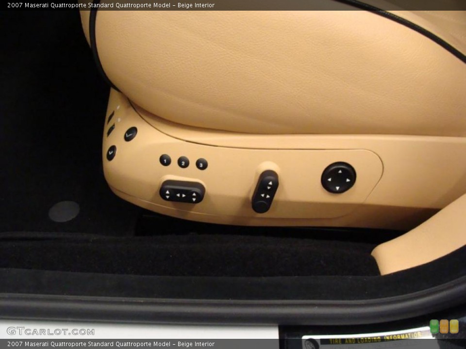 Beige Interior Controls for the 2007 Maserati Quattroporte  #43614960