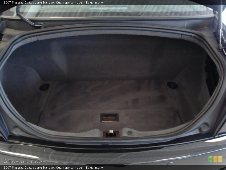 Beige Interior Trunk for the 2007 Maserati Quattroporte  #43615248