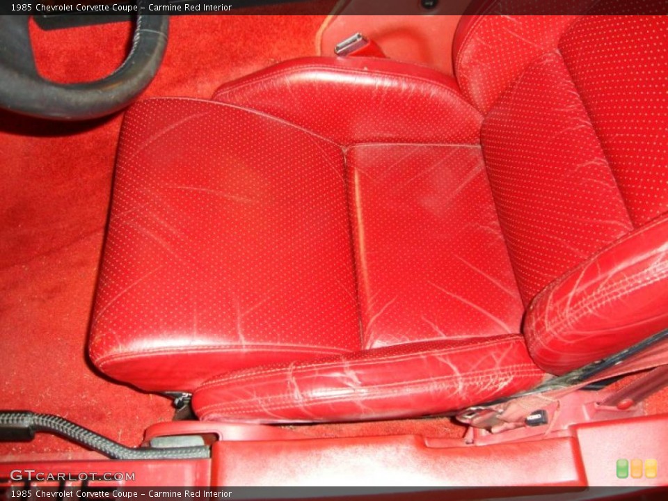 Carmine Red Interior Photo for the 1985 Chevrolet Corvette Coupe #43625520