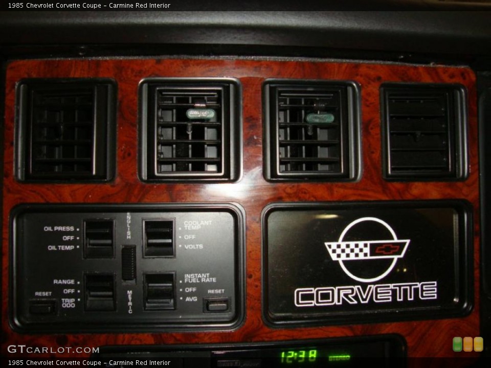 Carmine Red Interior Controls for the 1985 Chevrolet Corvette Coupe #43625684