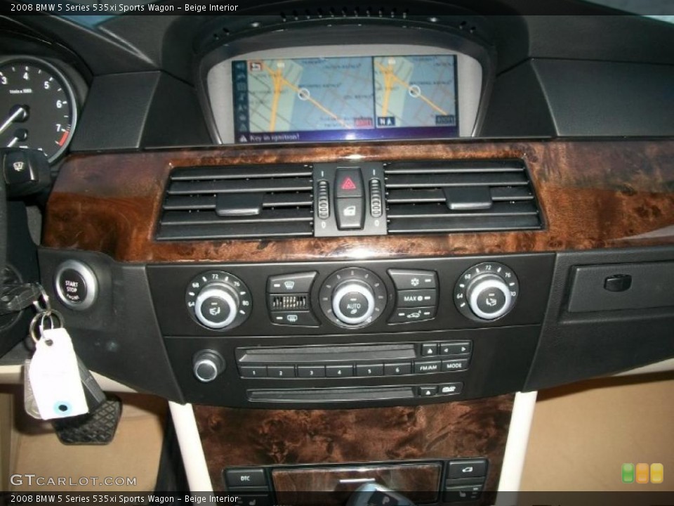 Beige Interior Controls for the 2008 BMW 5 Series 535xi Sports Wagon #43626001