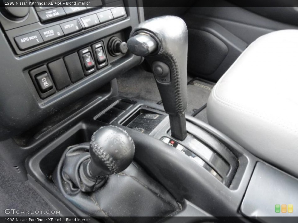 Blond Interior Transmission for the 1998 Nissan Pathfinder XE 4x4 #43648359