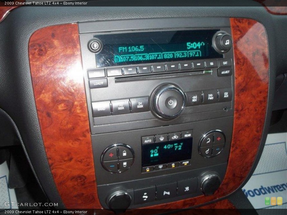 Ebony Interior Controls for the 2009 Chevrolet Tahoe LTZ 4x4 #43659299
