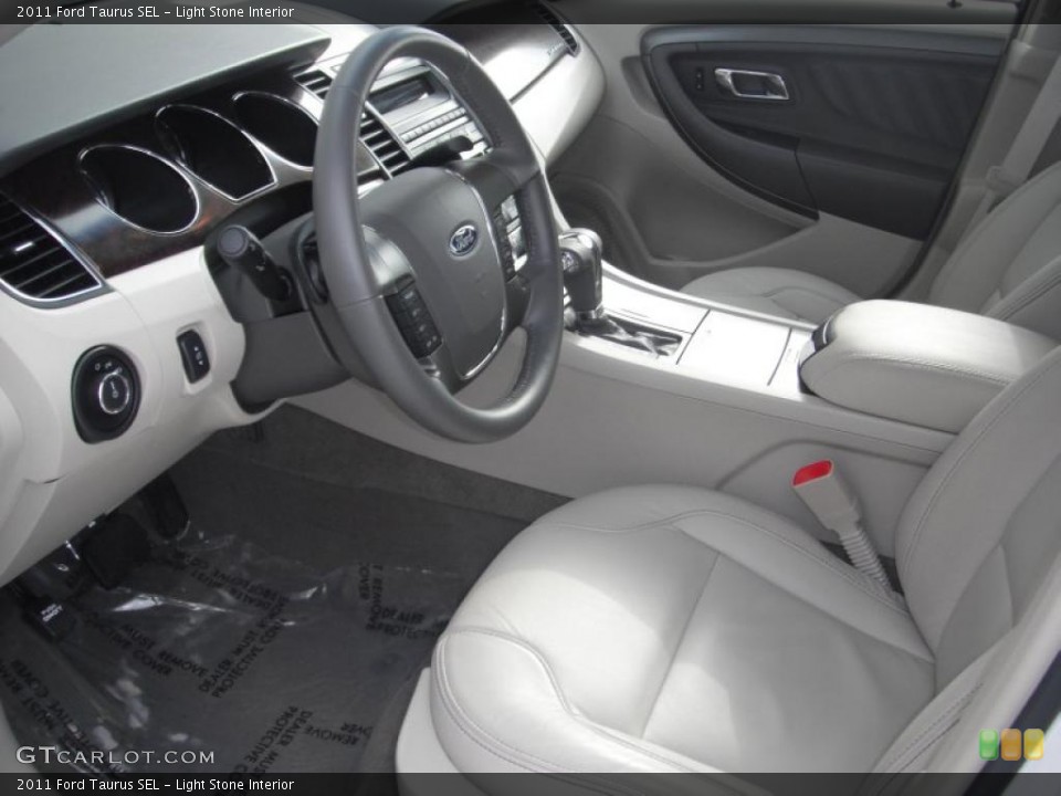 Light Stone Interior Photo for the 2011 Ford Taurus SEL #43750103