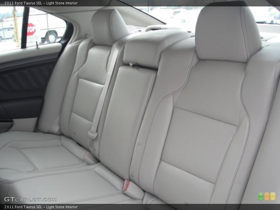 Light Stone Interior Photo for the 2011 Ford Taurus SEL #43750156